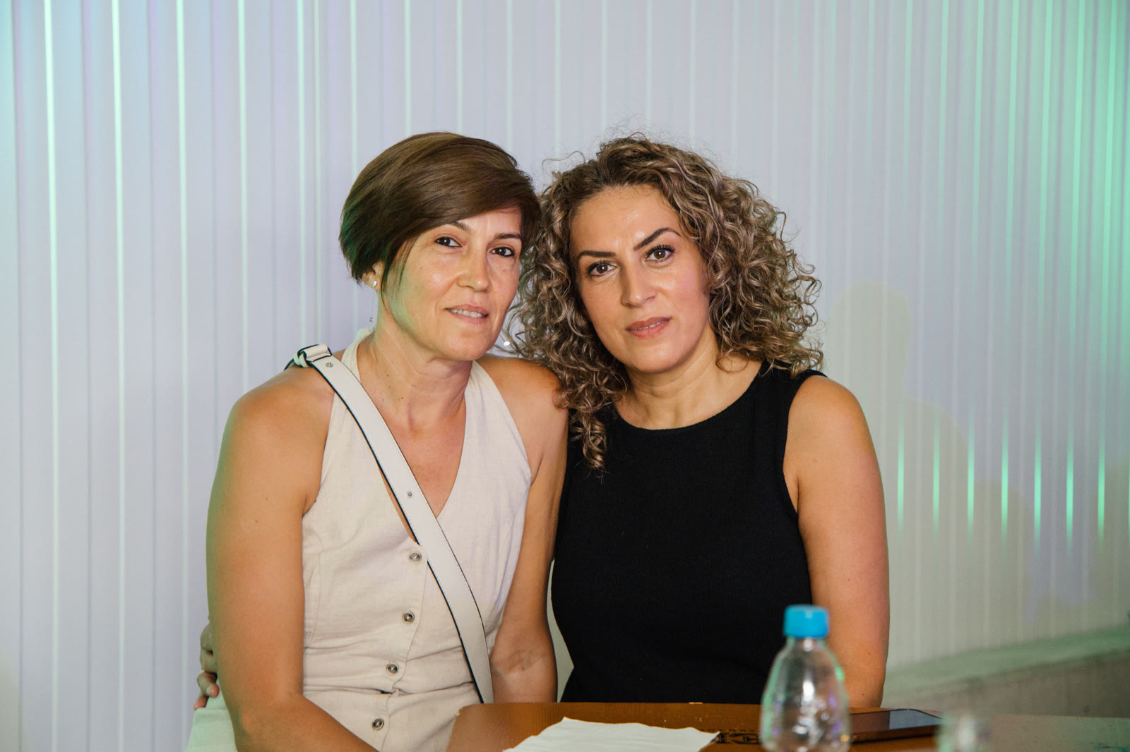 Sommerfest Fotograf Mittelfranken — Gäste im Gespräch